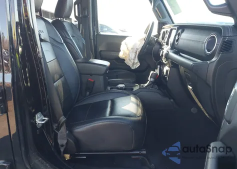 2019 Jeep Wrangler Unlimited Sahara 4X4 z USA, uszkodzony, nr VIN 1C4HJXEGXKW615363